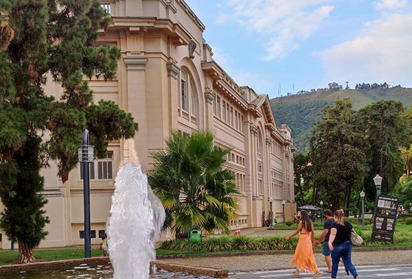 Área do Turista: Turismo em Poços de Caldas MG, sobre um vulcão na Serra da  Mantiqueira.