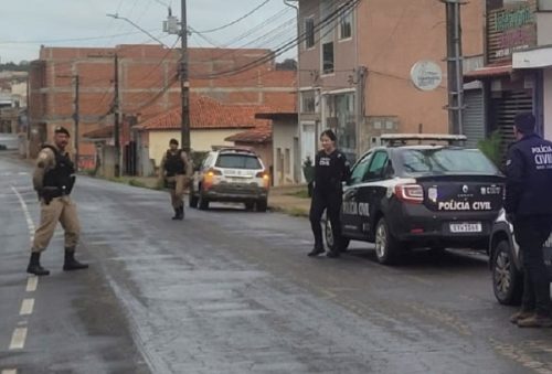 Prisão de suspeito por tentativa de homicídio em Campestre. Foto: Assessoria PCMG